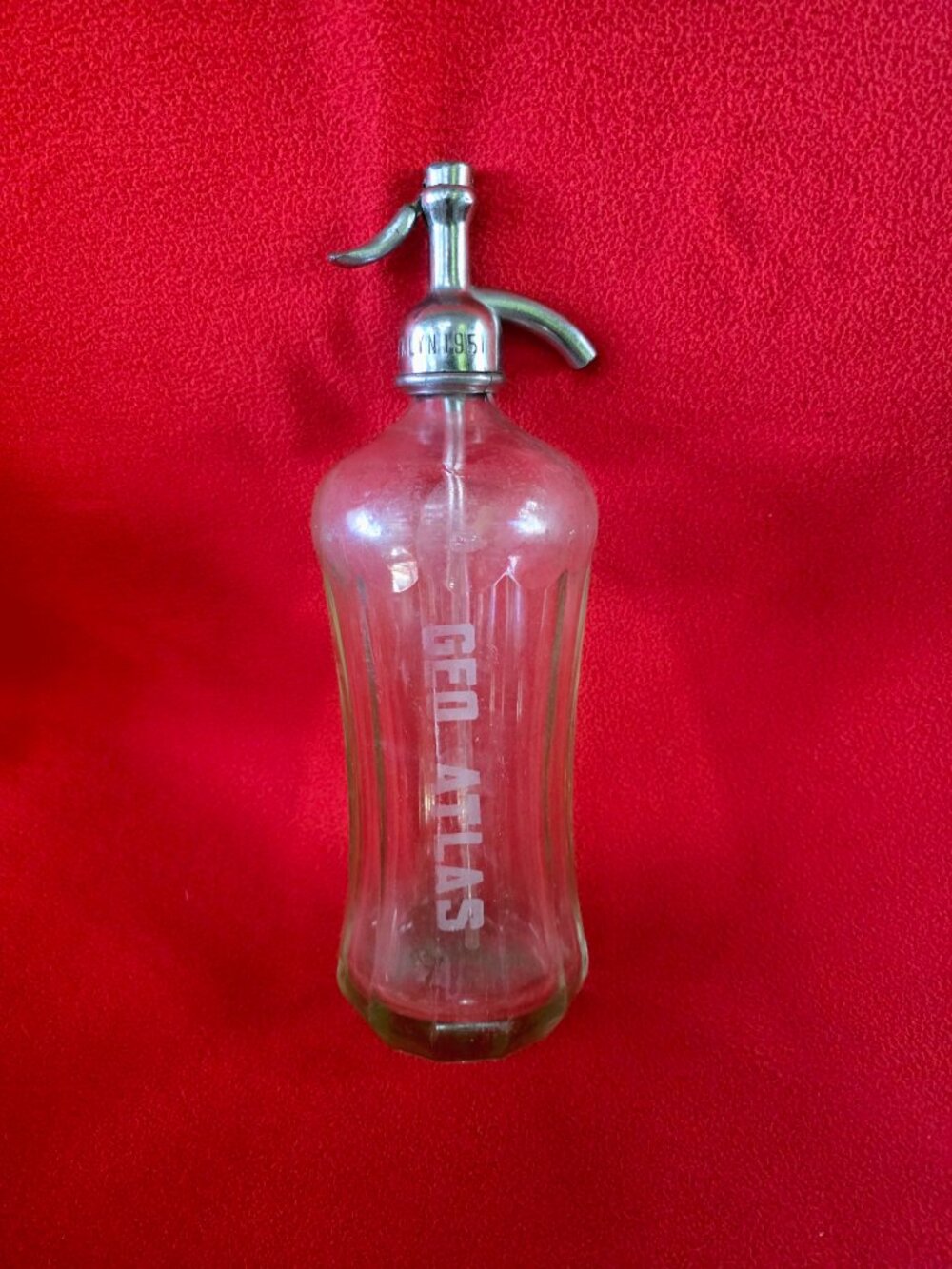 Vintage 1951 Geo Atlas Brooklyn Glass Seltzer Siphon Bottle